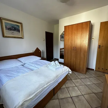 Ramzes 2 Gæstehus 3*