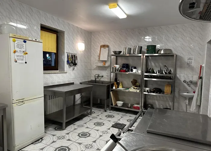 Ramzes 2 Pensión 3*