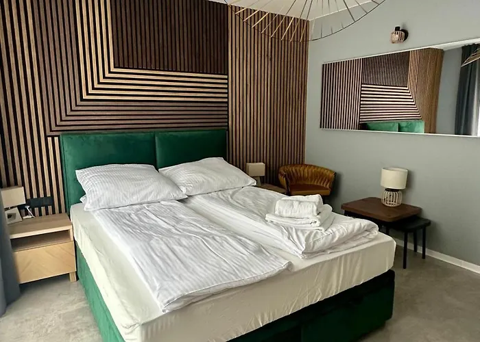 Ramzes 2 Pensión 3*